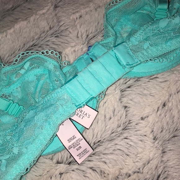 Bra - Picture 2 of 2